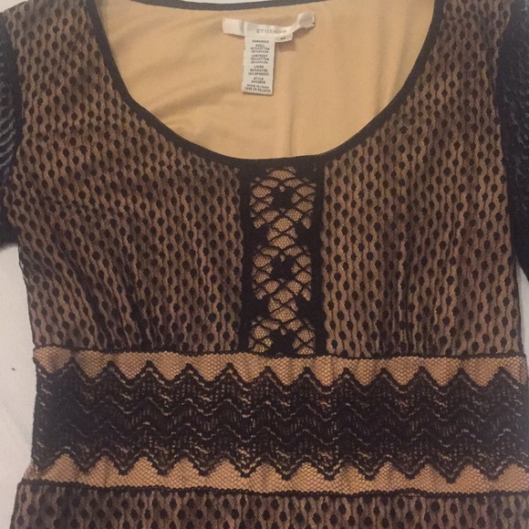 Studio M Long sleeve lace dress - Picture 6 of 8